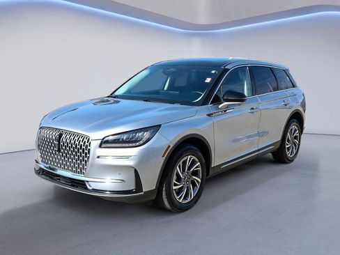 Certified 2023 Lincoln Corsair AWD w/ Equipment Group 101A image 2