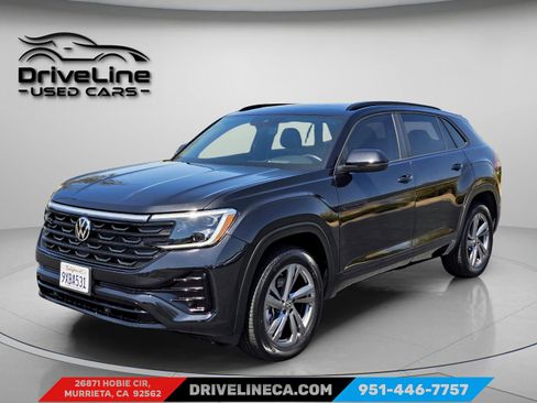 Used 2025 Volkswagen Atlas Cross Sport SEL R-Line AWD/4WD image 1