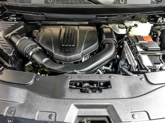Certified 2026 Chevrolet Traverse LT AWD/4WD image 33
