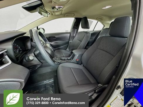 Used 2025 Toyota Corolla LE image 23