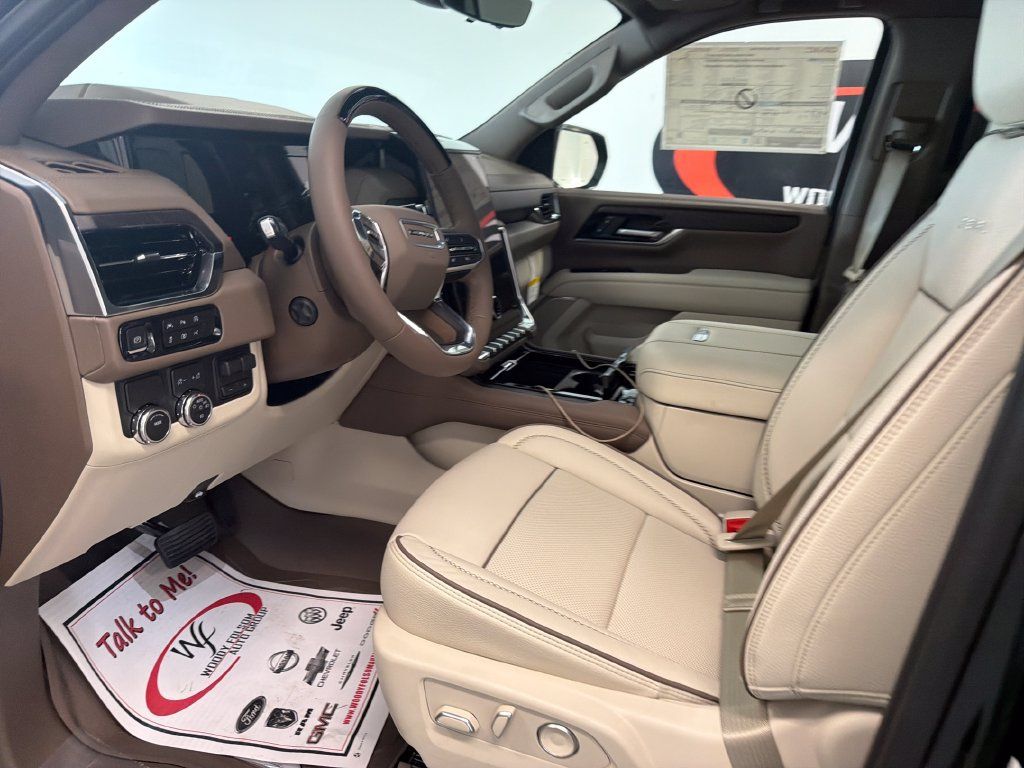 New 2026 GMC Yukon Denali w/ Denali Reserve Package RWD image 12