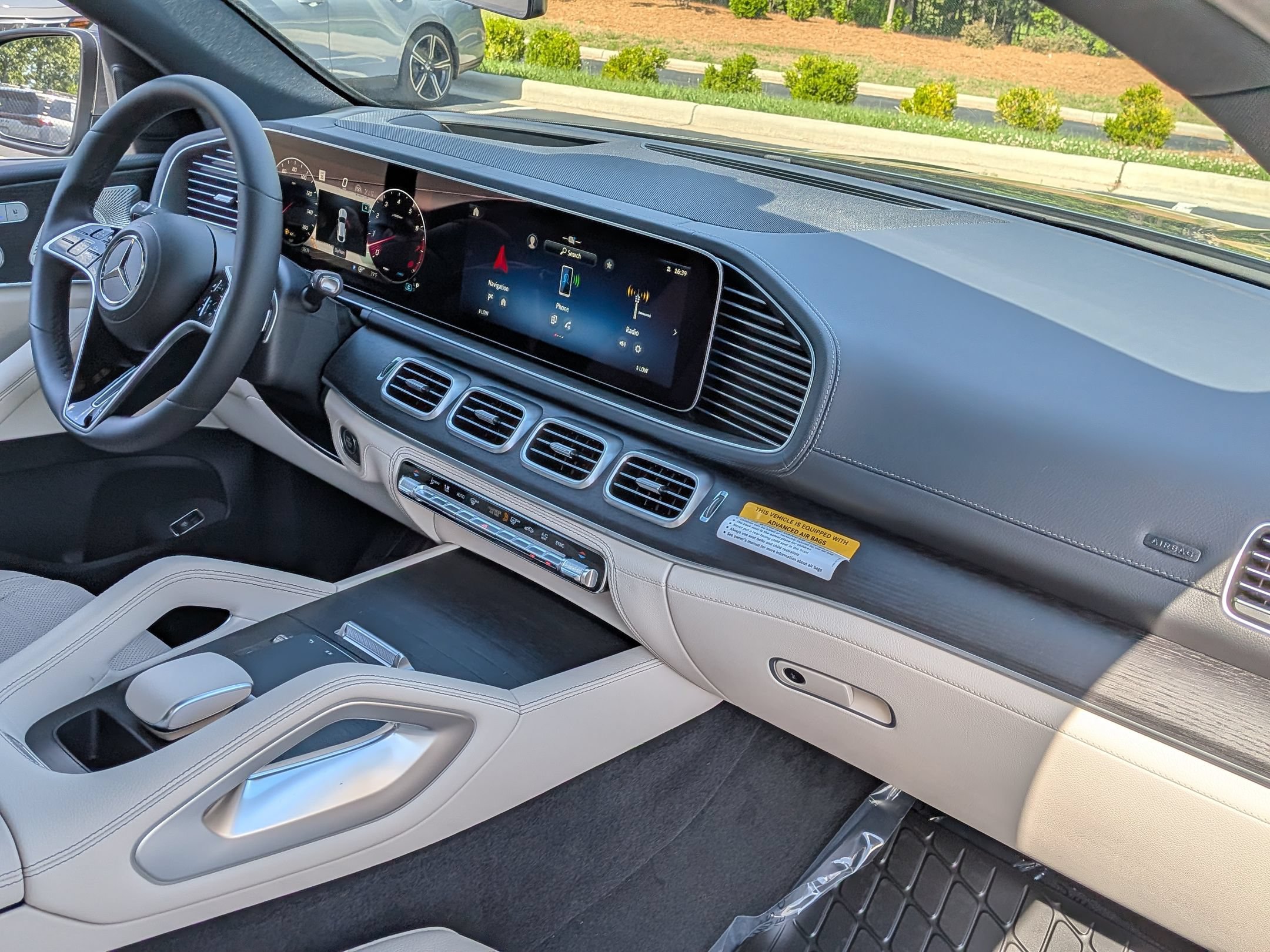 New 2026 Mercedes-Benz GLE 450 4MATIC Coupe image 35