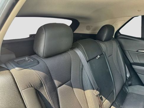 Used 2021 Buick Envision Preferred FWD image 22