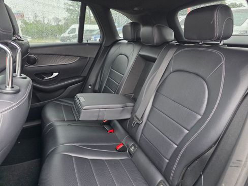 Used 2018 Mercedes-Benz GLC 300 image 18