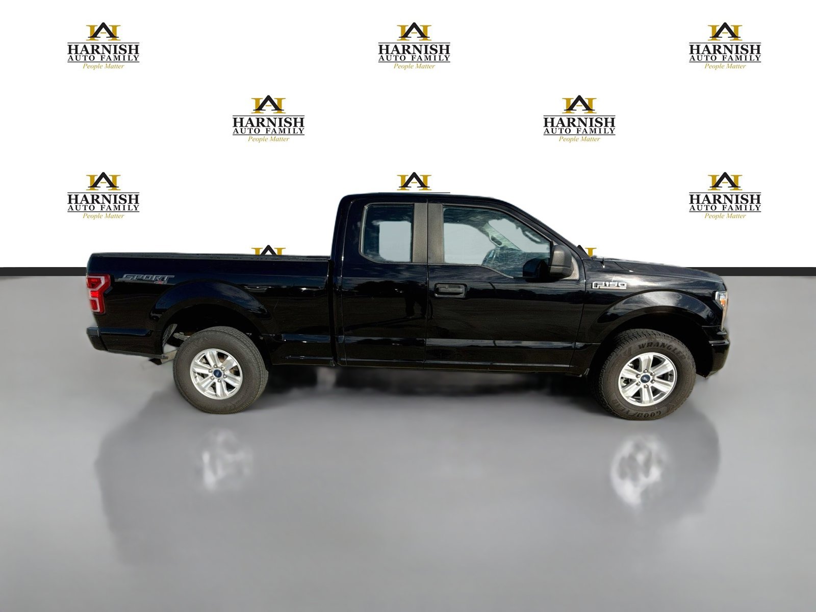 Used 2019 Ford F150 XL w/ Equipment Group 101A Mid AWD/4WD image 6