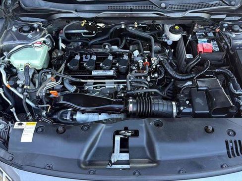 Used 2016 Honda Civic Touring image 34