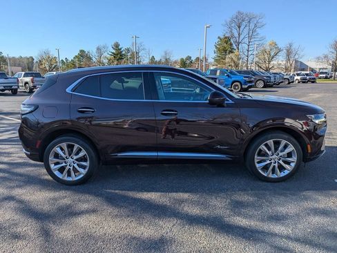 Used 2023 Buick Envision Avenir image 9