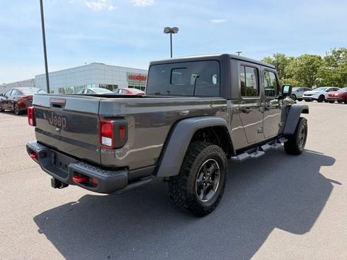 Used 2022 Jeep Gladiator Rubicon w/ Cold Weather Group AWD/4WD image 5