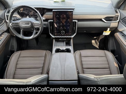 New 2026 GMC Acadia Denali Ultimate w/ LPO, Floor Liner Package AWD/4WD image 10