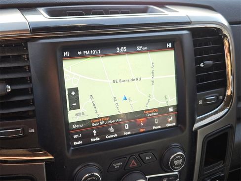 Used 2018 RAM 2500 Laramie w/ Sport Appearance Group image 25