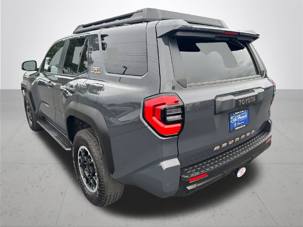 Used 2025 Toyota 4Runner TRD Off-Road AWD/4WD image 9