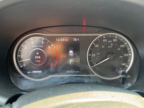 Used 2019 Nissan Kicks SV FWD image 25