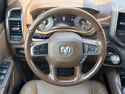 Used 2019 RAM 1500 Limited AWD/4WD image 17