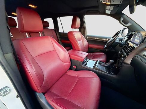 Used 2022 Lexus GX 460 Luxury image 15