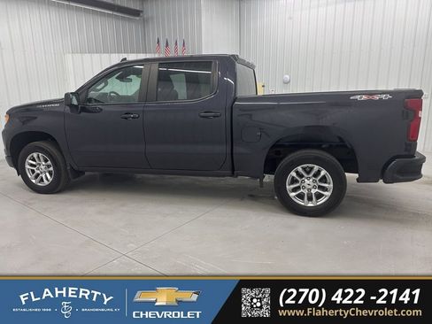 Used 2022 Chevrolet Silverado 1500 RST image 5
