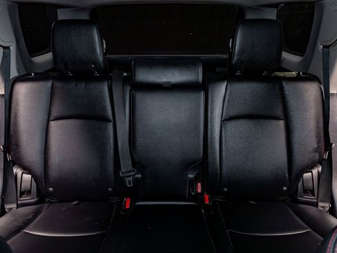 Used 2019 Toyota 4Runner TRD Off-Road Premium image 23