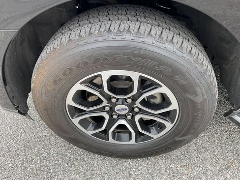 Used 2022 Ford Expedition XLT AWD/4WD image 11