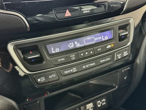 Certified 2021 Honda Passport Touring image 16