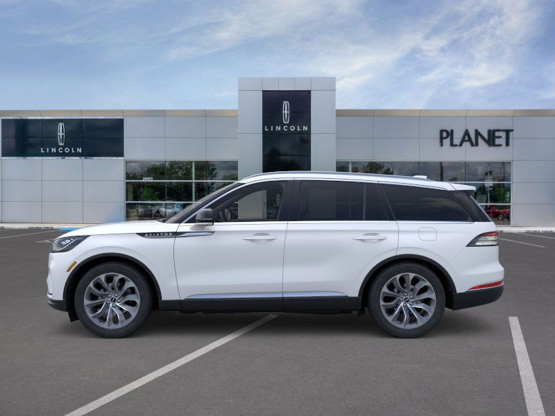New 2026 Lincoln Aviator Reserve AWD/4WD image 3