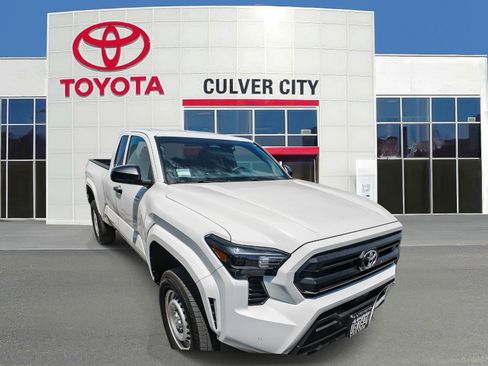 Used 2025 Toyota Tacoma SR RWD image 1