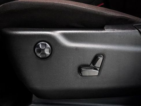 Used 2022 Jeep Grand Cherokee Laredo E w/ Security & Convenience Group RWD image 7