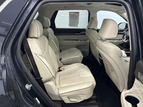 Used 2020 Hyundai Palisade Limited image 17