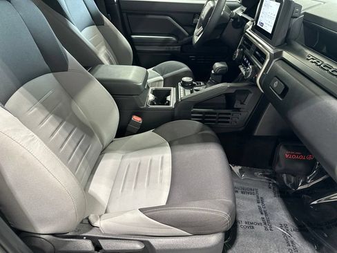 Certified 2026 Toyota Tacoma TRD Sport AWD/4WD image 17