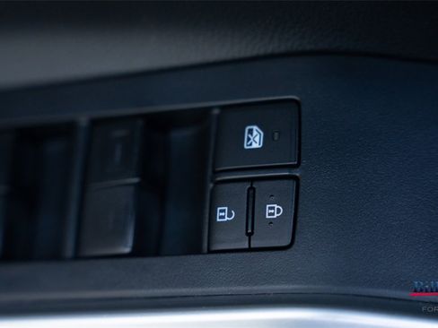 Used 2022 Toyota Highlander XSE image 14