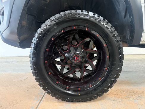 Used 2021 RAM 1500 Classic Warlock AWD/4WD image 8