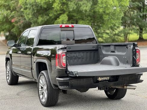 Used 2017 GMC Sierra 1500 Denali w/ Denali Ultimate Package AWD/4WD image 40