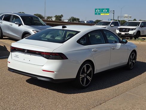 New 2026 Honda Accord SE image 3