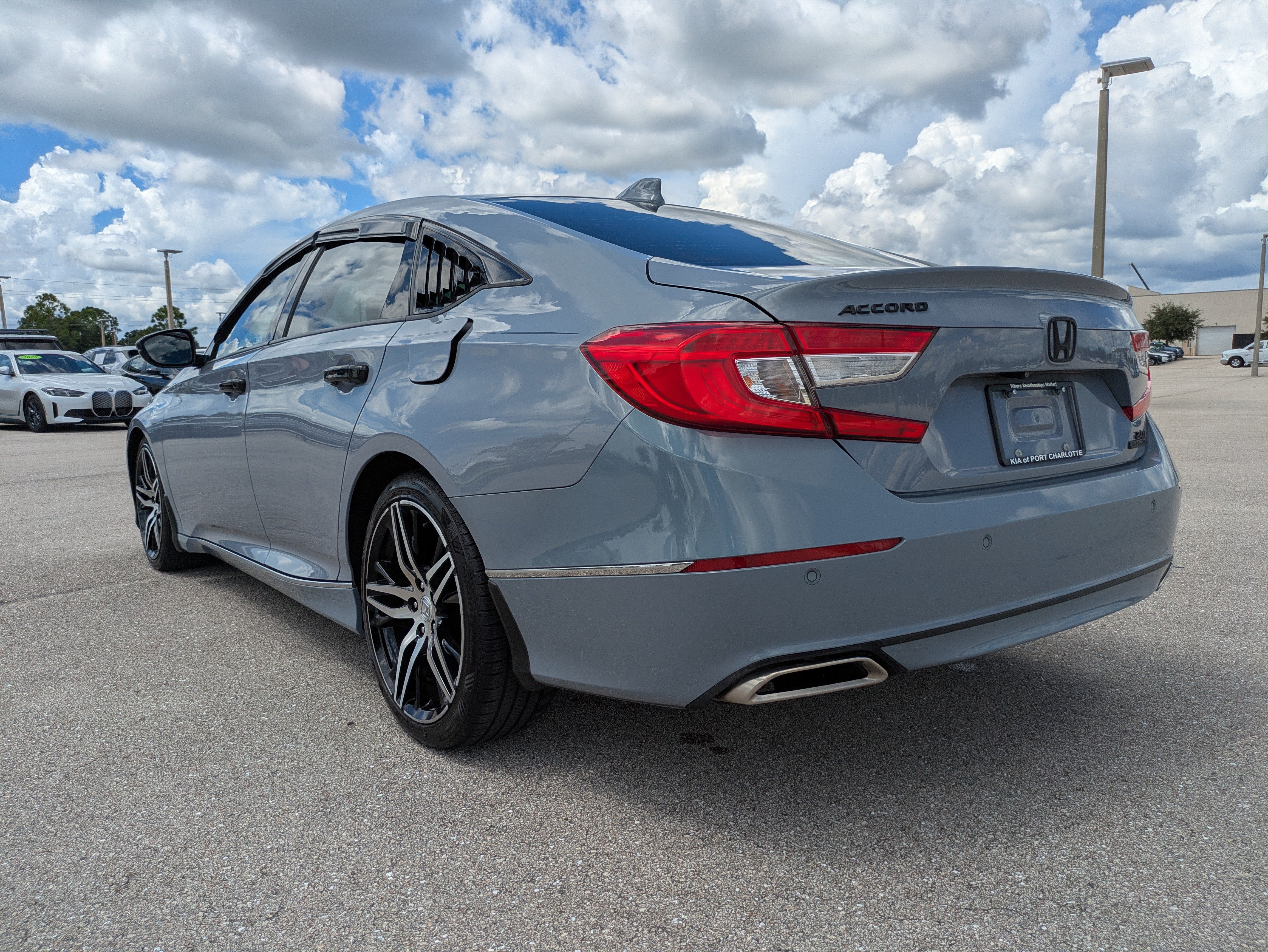 Used 2021 Honda Accord Touring image 6