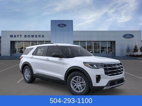 New 2026 Ford Explorer Active w/ Active Comfort Package image 7