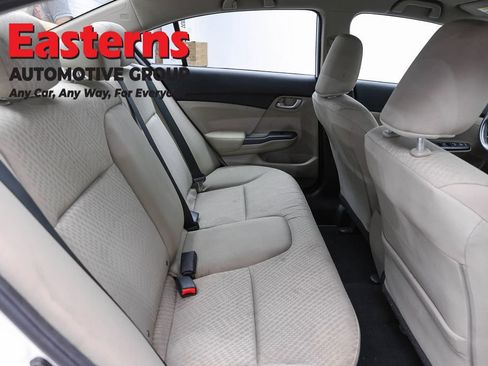 Used 2015 Honda Civic SE image 22