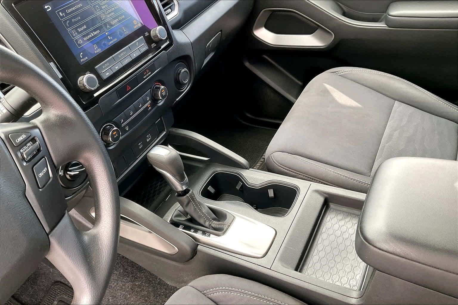 Used 2023 Nissan Frontier SV AWD/4WD image 16