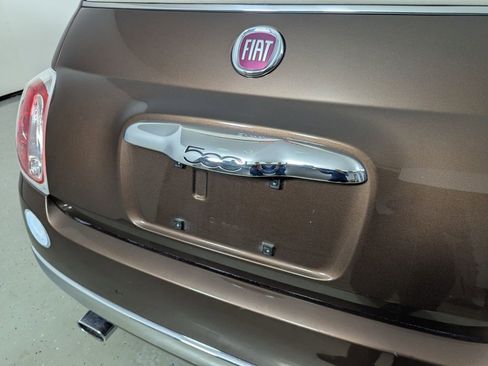 Used 2013 FIAT 500 Lounge w/ Luxury Leather Pkg FWD image 8