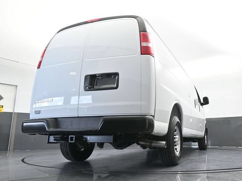 New 2026 Chevrolet Express 2500 Extended w/ Driver Convenience Package RWD image 50