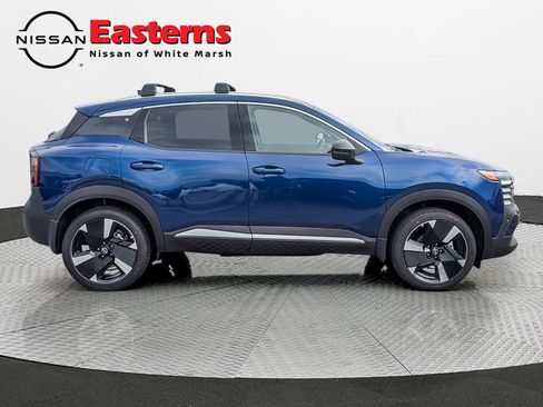 New 2026 Nissan Kicks SR w/ Cold Weather Package AWD/4WD image 5