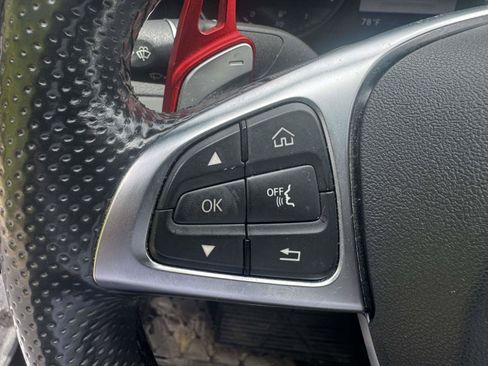 Used 2015 Mercedes-Benz C 300 4MATIC Sedan image 23