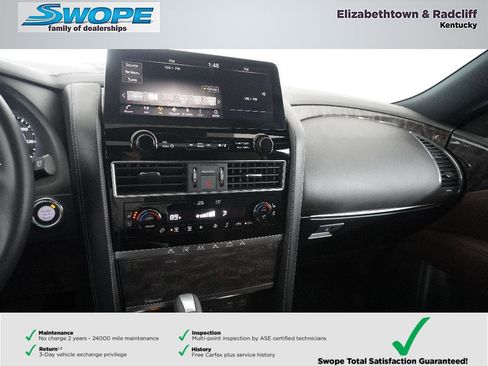 Used 2024 Nissan Armada Platinum w/ Captain's Chairs Package image 21