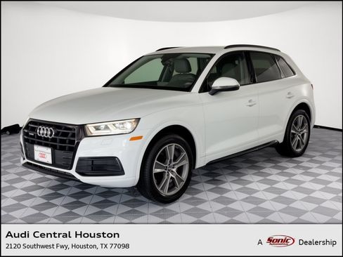 Used 2019 Audi Q5 2.0T Premium Plus w/ Premium Plus Package AWD/4WD image 1