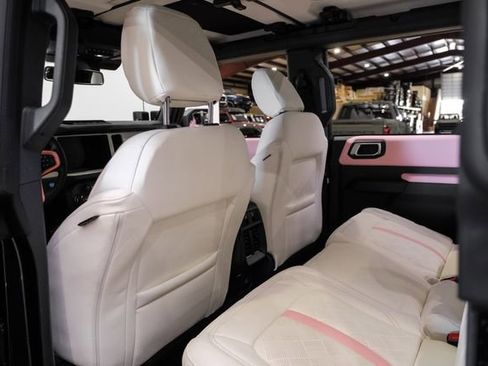 Used 2025 Ford Bronco Heritage Edition image 68