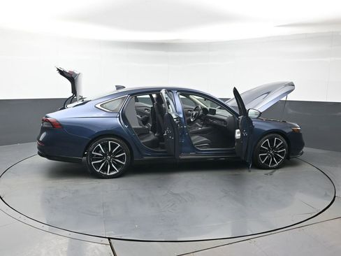 Certified 2024 Honda Accord Touring image 49