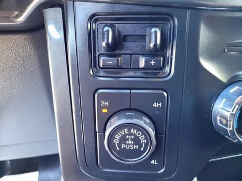 Used 2022 Ford F150 XLT w/ Equipment Group 302A High AWD/4WD image 17