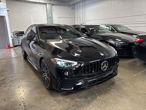 Used 2023 Mercedes-Benz C 43 AMG 4MATIC Sedan image 3