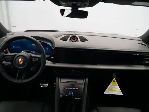 New 2026 Porsche Macan GTS Electric AWD/4WD image 17