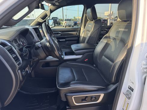 Used 2022 RAM 1500 Laramie w/ Sport Appearance Package AWD/4WD image 23