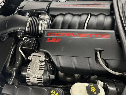 Used 2013 Chevrolet Corvette Grand Sport w/ 3LT Preferred Equipment Group RWD image 7
