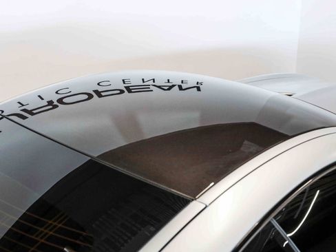 Used 2020 Mercedes-Benz AMG GT R image 26