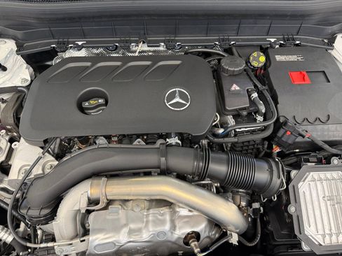 New 2026 Mercedes-Benz GLB 250 4MATIC image 22